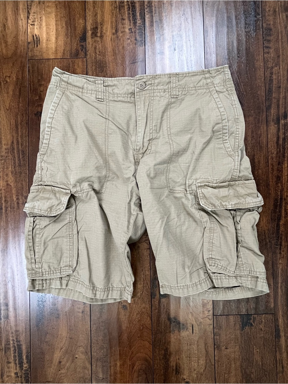 GOODFELLOW & CO. Men’s Beige Cargo Shorts Canvas 100% Cotton Size 32